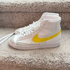 Nike Blazer Mid 77 Vintage Barely Worn